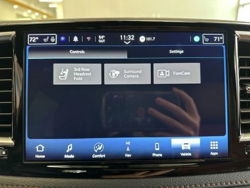 New 2026 Chrysler Pacifica Pinnacle image 43