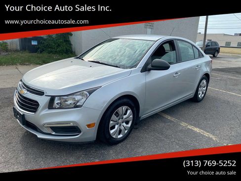 Used 2016 Chevrolet Cruze LS image 1