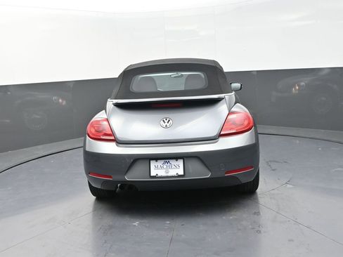 Used 2013 Volkswagen Beetle 2.5 image 7