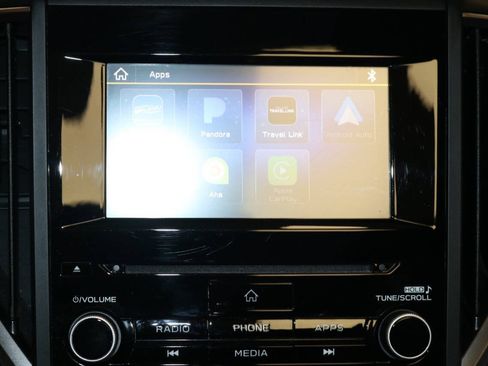 Used 2022 Subaru Forester Premium AWD/4WD image 29