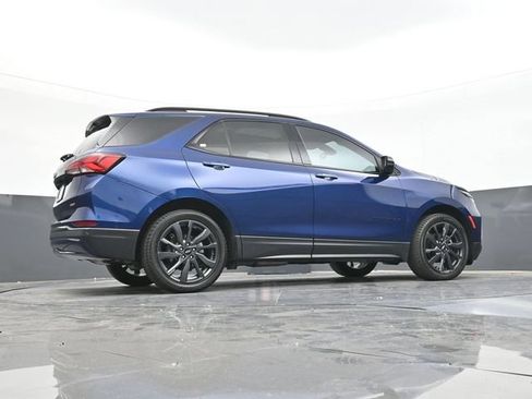 Used 2022 Chevrolet Equinox RS w/ RS Leather Package FWD image 52