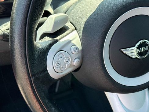Used 2009 MINI Cooper Hardtop FWD image 19