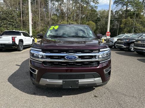 Used 2024 Ford Expedition Limited RWD image 11