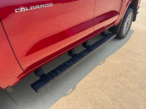 Certified 2024 Chevrolet Colorado LT w/ LT Convenience Package III AWD/4WD image 10