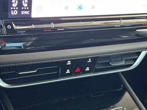 New 2026 Volkswagen Atlas SEL AWD/4WD image 19