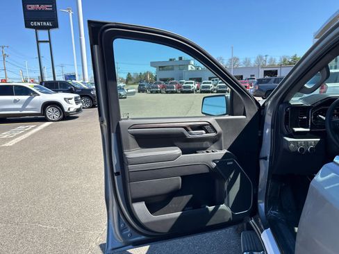 New 2026 GMC Sierra 1500 SLT AWD/4WD image 14
