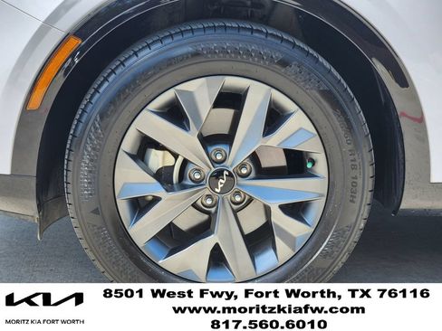 New 2026 Kia Sportage SX FWD image 7