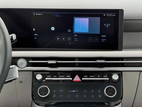 New 2026 Hyundai Tucson Limited image 12