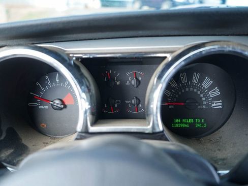 Used 2006 Ford Mustang GT image 6