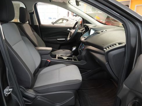 Used 2019 Ford Escape SE AWD/4WD image 35