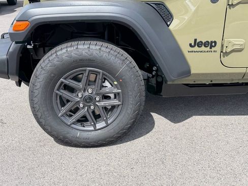 New 2026 Jeep Wrangler Sport AWD/4WD image 19