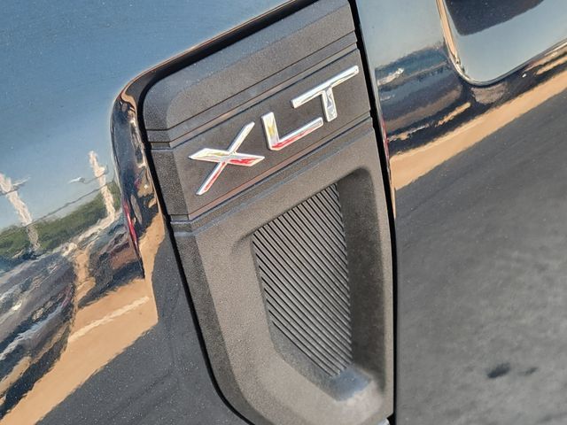 Used 2022 Ford Maverick XLT FWD image 9