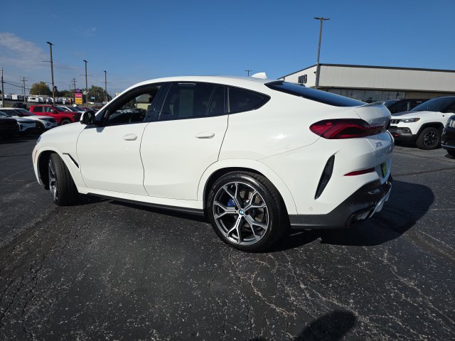 Used 2023 BMW X6 xDrive40i w/ Executive Package AWD/4WD image 4