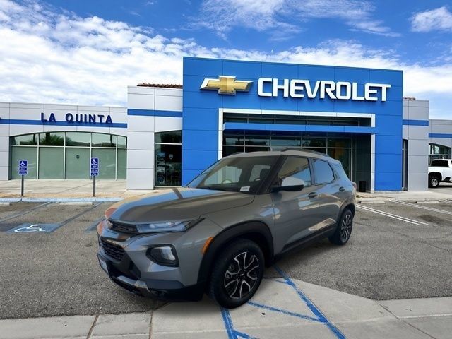 Used 2023 Chevrolet TrailBlazer ACTIV w/ Convenience Package FWD image 4