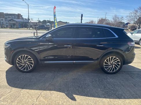 Used 2020 Lincoln Nautilus Reserve w/ Equipment Group 201A image 5