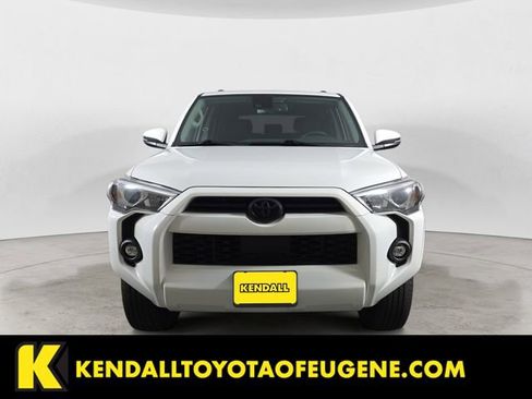 Certified 2023 Toyota 4Runner SR5 Premium w/ Moonroof Package AWD/4WD image 8