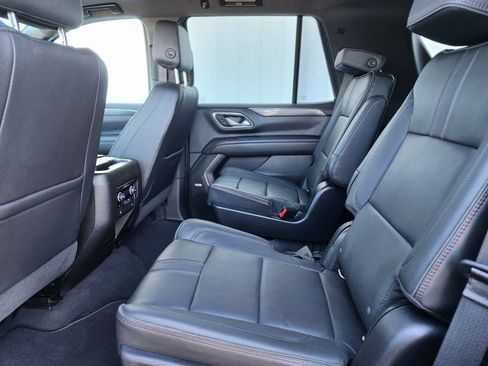 Used 2021 Chevrolet Tahoe RST w/ Luxury Package image 14