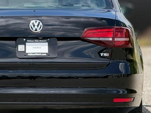 Used 2016 Volkswagen Jetta S FWD image 14