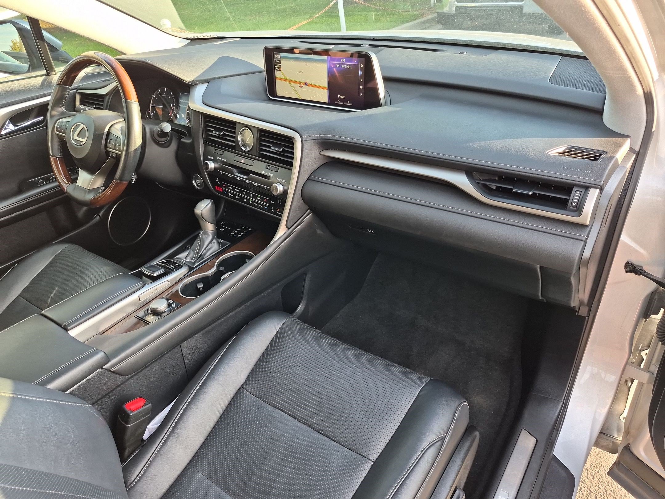 Used 2019 Lexus RX 350 FWD w/ Navigation Package image 36