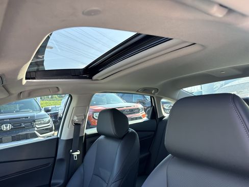 Used 2025 Honda Accord Touring image 31