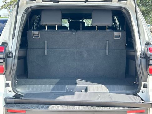 Used 2025 Toyota 4Runner SR5 RWD image 13