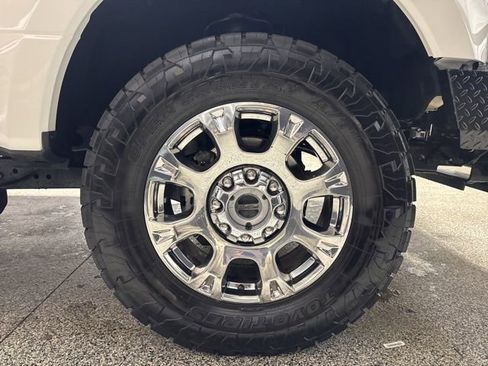 Used 2022 Ford F250 Lariat w/ Lariat Ultimate Package image 29