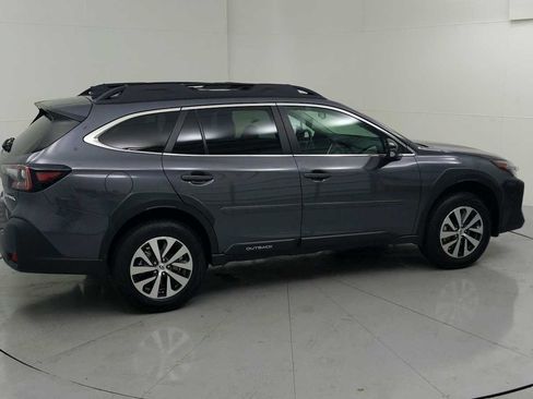 Certified 2025 Subaru Outback Premium AWD/4WD image 11