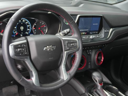 Used 2022 Chevrolet Blazer RS w/ Enhanced Convenience Package image 10