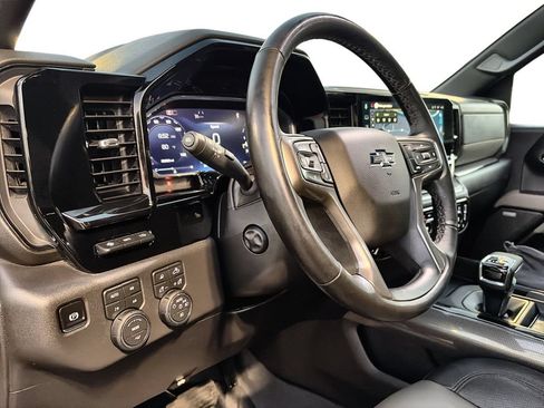 Used 2026 Chevrolet Silverado 1500 ZR2 w/ Dark Appearance Package AWD/4WD image 10