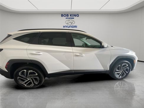 Used 2026 Hyundai Tucson Limited AWD/4WD image 6