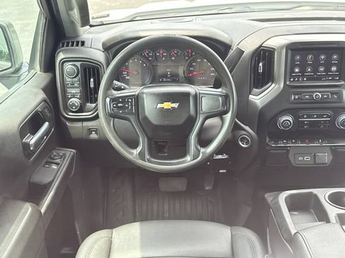 Used 2024 Chevrolet Silverado 1500 W/T w/ WT Value Package AWD/4WD image 19