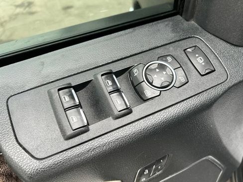 Used 2019 Ford F250 Lariat AWD/4WD image 10