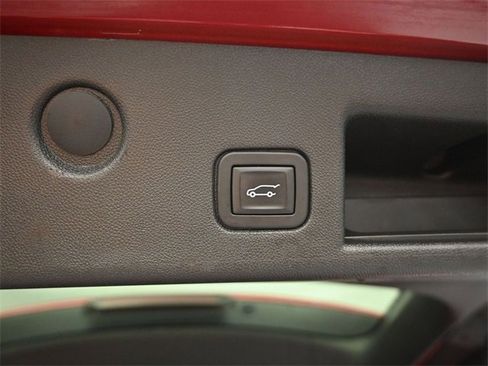 Used 2019 Chevrolet Equinox LT image 26