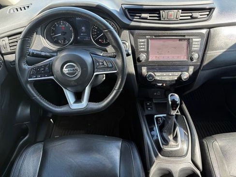 Used 2020 Nissan Rogue S AWD/4WD image 3