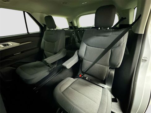 New 2026 Ford Explorer Active AWD/4WD image 23