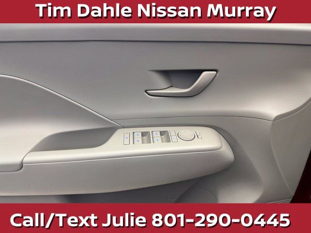Used 2024 Hyundai Kona SEL AWD/4WD image 22