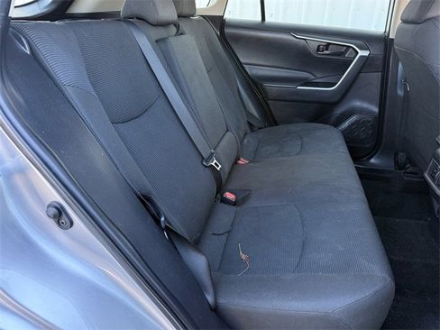 Used 2022 Toyota RAV4 LE image 30