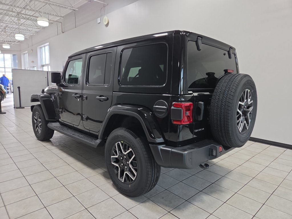 New 2027 Jeep Wrangler Unlimited Sahara AWD/4WD image 6