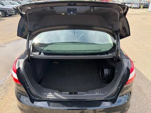 Used 2014 Ford Focus Titanium FWD image 5