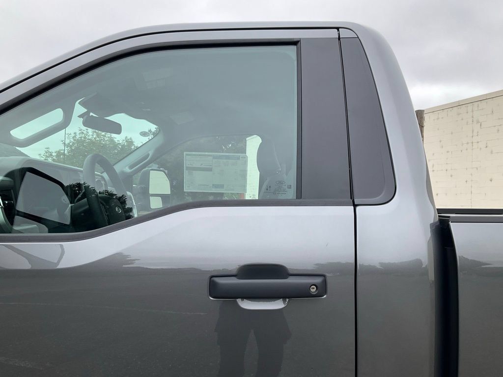 New 2025 Ford F350 XL w/ STX Appearance Package AWD/4WD image 27