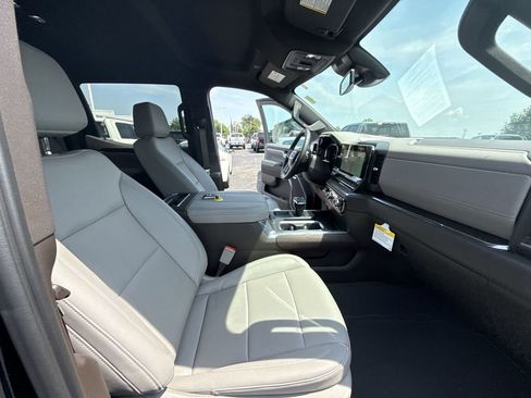 Certified 2024 GMC Sierra 1500 SLT w/ SLT Premium Plus Package image 35