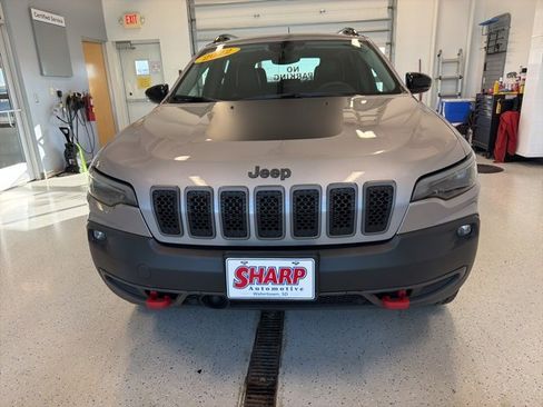 Used 2022 Jeep Cherokee Trailhawk w/ Comfort/Convenience Group image 3