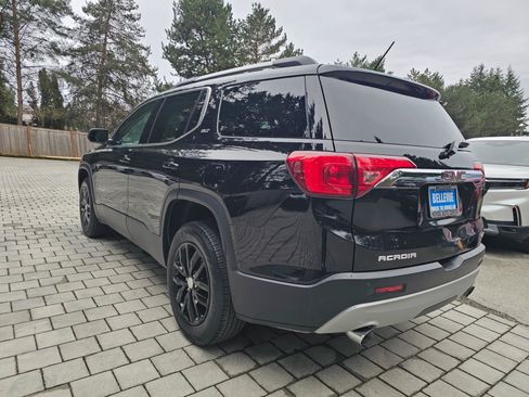 Used 2019 GMC Acadia SLT w/ LPO, Cargo Package AWD/4WD image 4