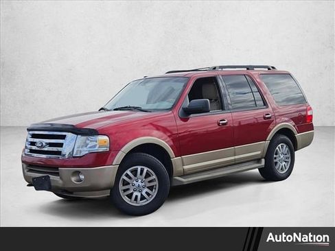 Used 2014 Ford Expedition XLT w/ Equipment Group 202A image 1
