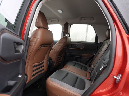 Used 2022 Ford Bronco Sport Outer Banks w/ Tech Package image 22