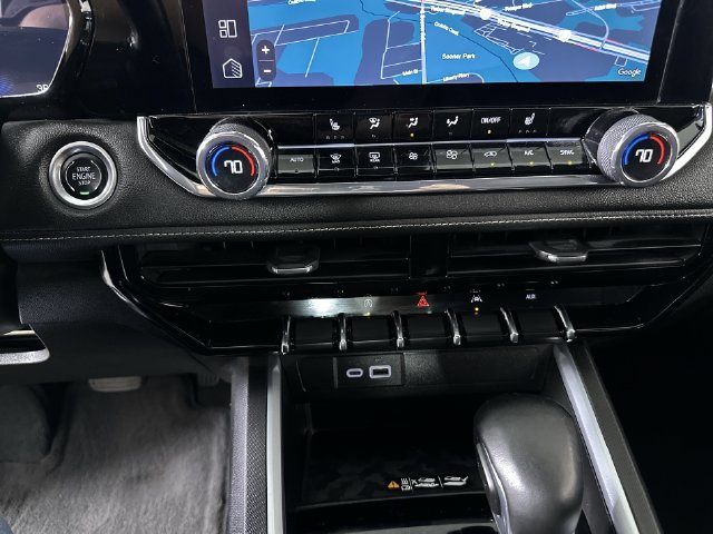Used 2024 Chevrolet Colorado LT w/ LT Convenience Package III AWD/4WD image 17