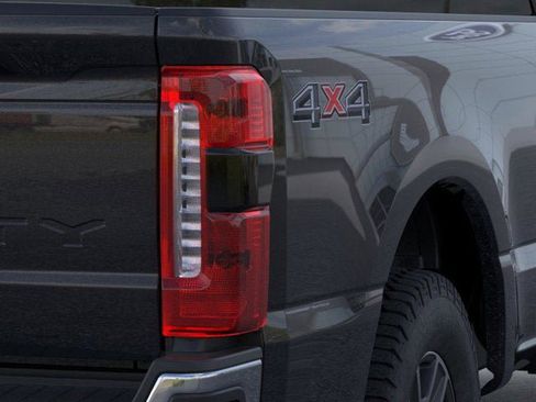 New 2026 Ford F250 Lariat image 21