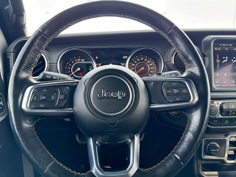 Used 2021 Jeep Wrangler Unlimited Sahara image 17