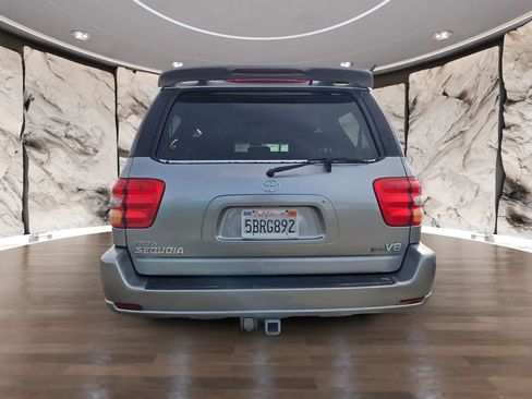 Used 2003 Toyota Sequoia SR5 image 7