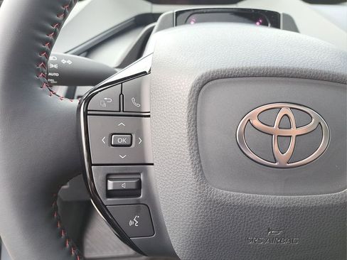 New 2026 Toyota Prius Plug-In Hybrid FWD image 21
